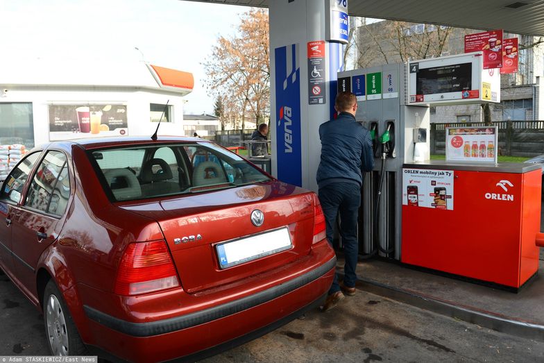 Na stacjach paliw rządzić będzie stagnacja. "Widać zmianę polityki cenowej Orlenu"