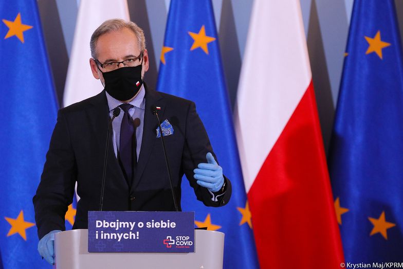 Szczepienia dzieci. Minister podał datę dla 16- i 17-latków