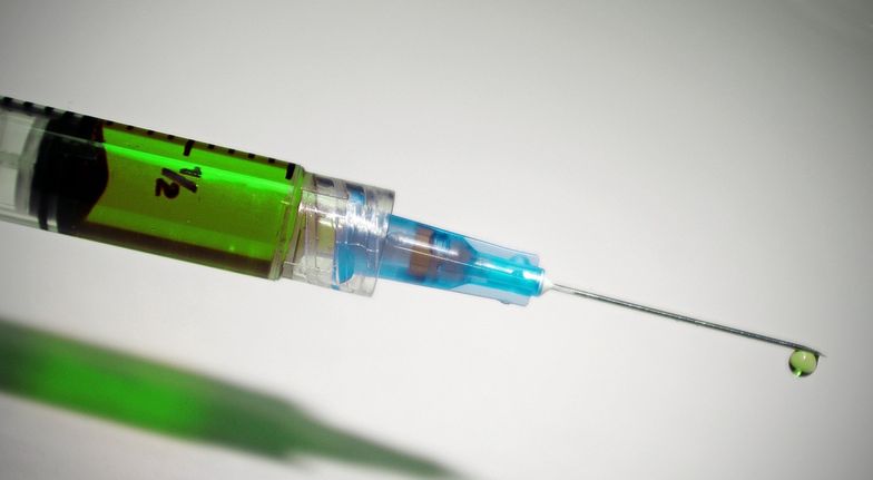 Ceny szczepionek. Pfizer i BioNTech zaczęły negocjacje od ponad 50 euro