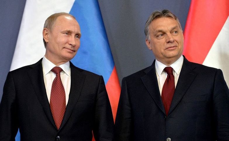 Węgry blokują embargo UE na ropę. "Brak poważnej propozycji KE ws. sankcji"