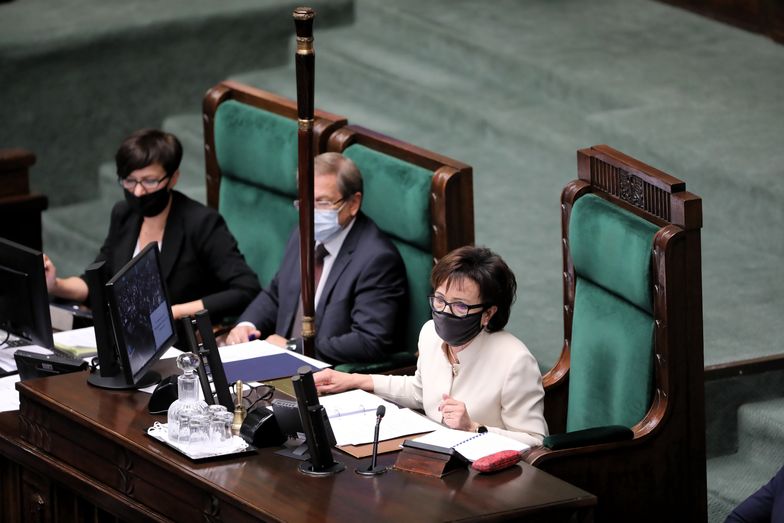 Sejm wznowił obrady. Elżbieta Witek o reasumpcji: "To moja wina"