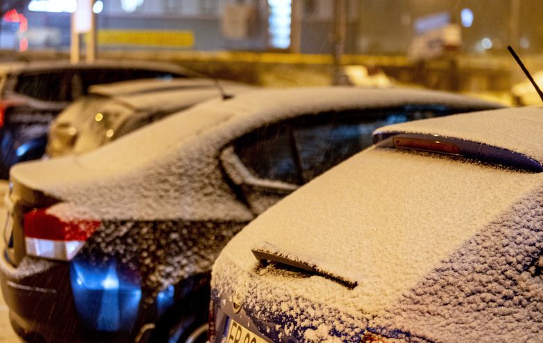 PZPO: Ok. 6 mln polskich kierowców jeździ zimą na oponach letnich 