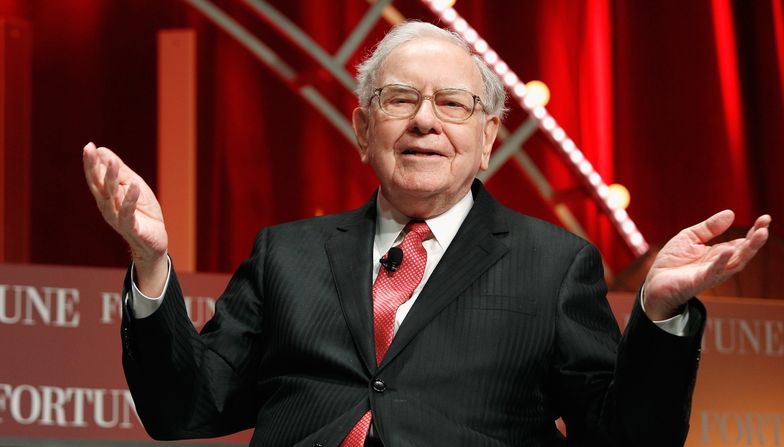 Warren Buffett mówi, jak można podnieść swoją wartość na rynku pracy "co najmniej" o połowę