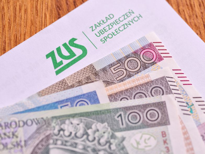 Podatek od trzynastej emerytury. Cześć seniorów odzyska pieniądze. Oto sposób