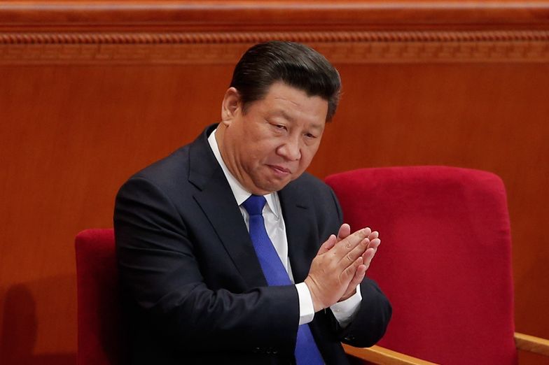 Xi Jinping zapowiedział, że Chiny przeznaczą 2 mld dolarów na walkę z wirusem. 