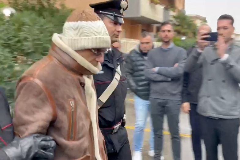 Najbardziej poszukiwany szef włoskiej mafii aresztowany. Ukrywał się 30 lat