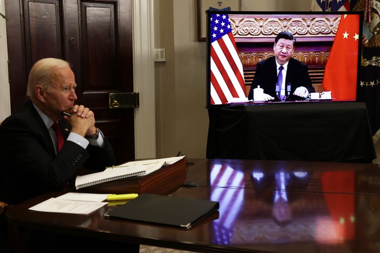 Rozmowa Joe Bidena i Xi Jinpinga. Biden powiedział o konsekwencjach dla Pekinu