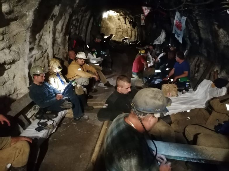 Protest górników już w 13 kopalniach