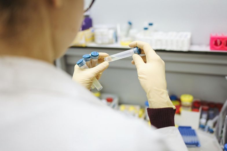 Szczepionka na COVID-19 od Pfizer. Polska może liczyć na około 17 mln dawek