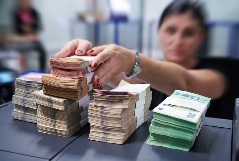 Banki podnoszą oprocentowanie. Zła wiadomość dla naszych oszczędności