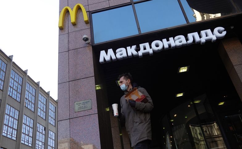 McDonald's prognozuje straty za zamknięcie restauracji w Rosji. Fortuna miesięcznie