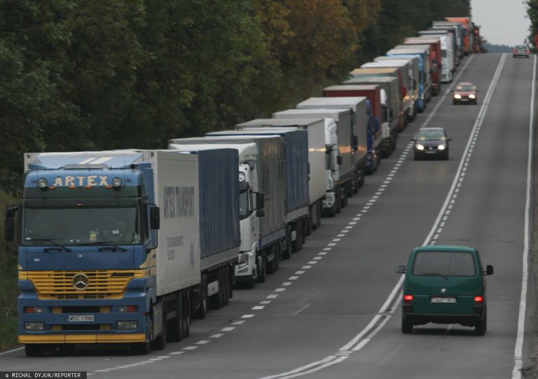 UE chce zakazu wjazdu dla przewoźników z Rosji i Białorusi