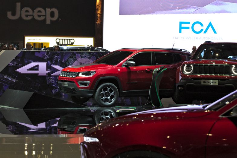 Fiat Chrysler i PSA Peugeot Citroen poinformowały w ubiegłym miesiącu o zamiarze połączenia się.