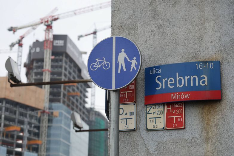 Srebrna 16 - to kluczowy dla sprawy adres