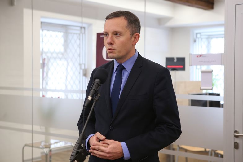 Tomasz Zdzikot, nowy szef Poczty Polskiej. Na jego barkach spoczywają zadania związane z głosowaniem korespondencyjnym.