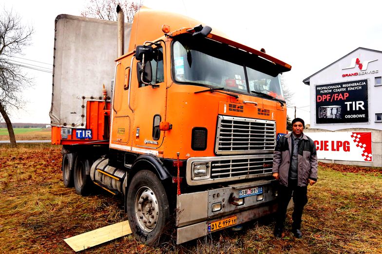 Fardin Kazemi, irański kierowca ciężarówki woził do Polski rodzynki.