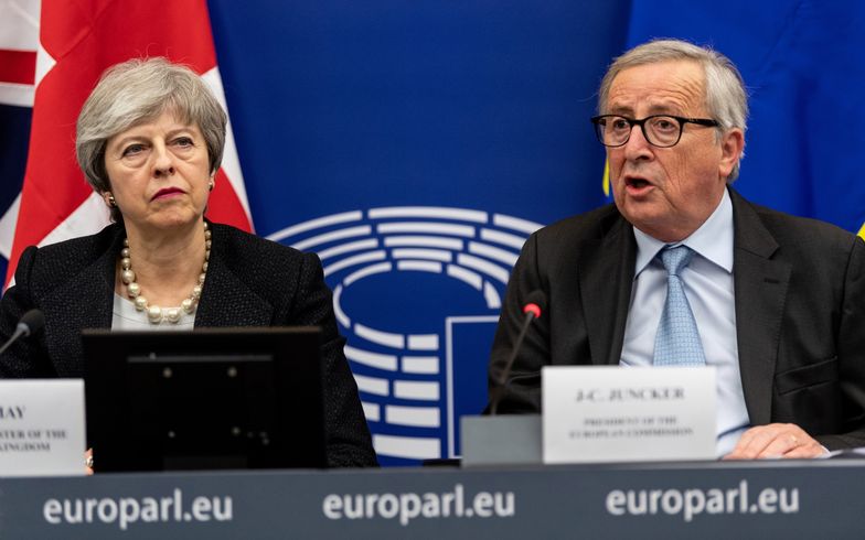 May wypracowała porozumienie z Junckerem. Szansa na przyjęcie umowy dot. brexitu przez brytyjski parlament
