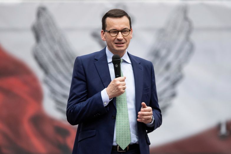 Mateusz Morawiecki wciąż może zaskoczyć Polaków, którzy czekają na dłuższe urlopy wypoczynkowe