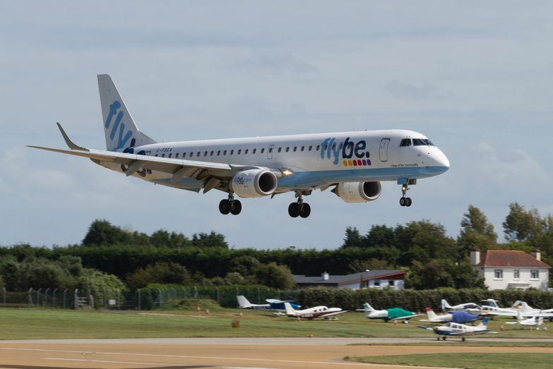 Brytyjski przewoźnik lotniczy Flyby przeszedł pod nadzór administracyjny.