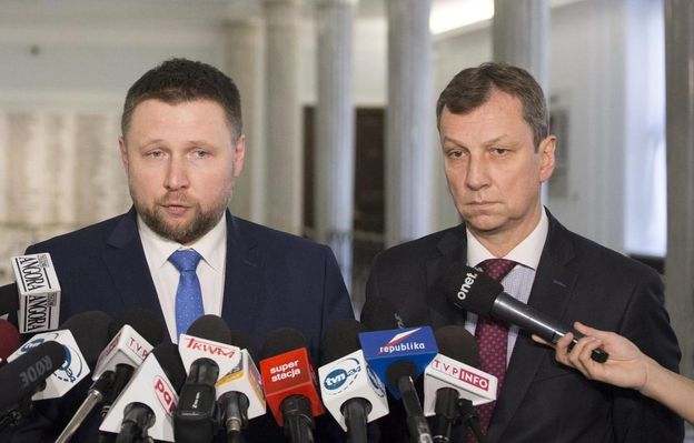 "Fundusz ubezpieczeniowy na ciężkie czasy dla polityków PiS". PO powoła zespół śledczy ws. spółki Srebrna