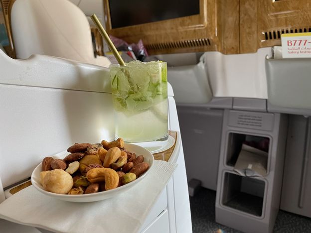 klasa-biznes-w-liniach-emirates-sprawdzili-my-jak-wygl-da-lot-z