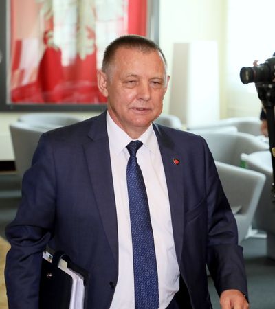 Marian Banaś i kamienica w Krakowie. Nie ma śladu po hotelu na godziny