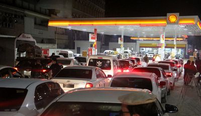 Pakistan w kryzysie. Podnosi ceny paliw