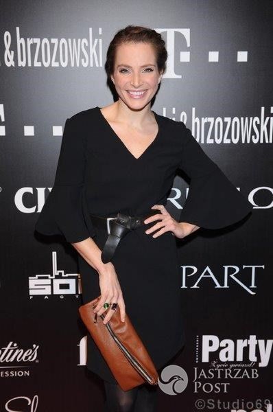Anna Dereszowska z kopertówką Lilou (fot. mat. pras.)