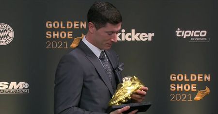 R. Lewandowski odebrał złoty but. “Recepta na sukces? Ciężka praca i team spirit”