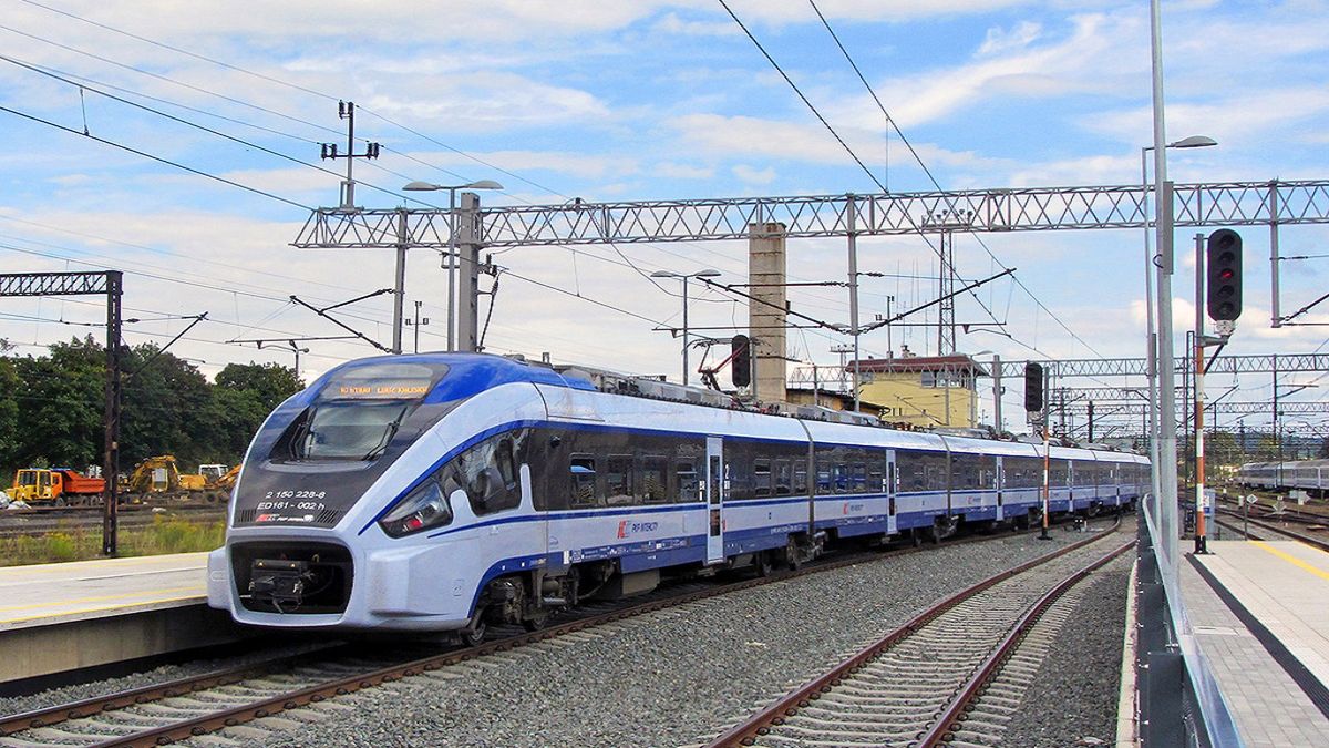 PKP Intercity. Fot. wikimedia commons