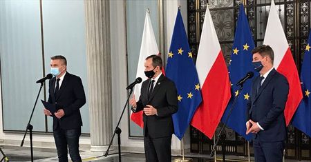 Grodzki i Arłukowicz: uznać specjalizacje lekarzy.