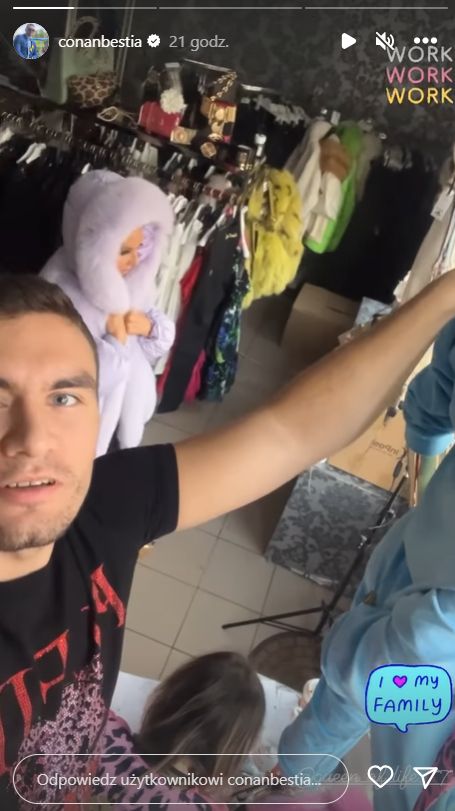 Conan Kaźmierski przeszkadzał matce w pracy (fot. InstaStories)