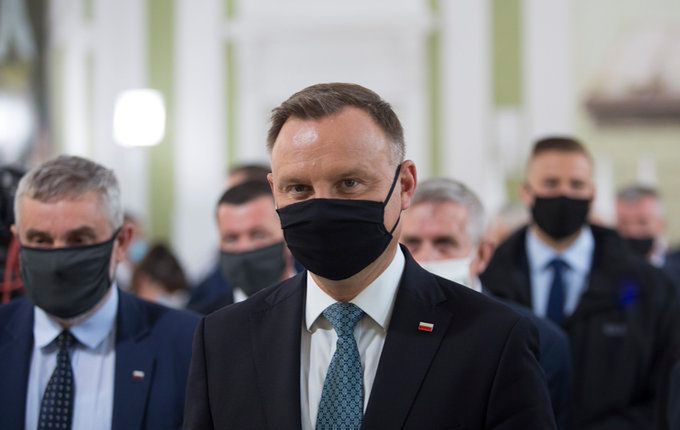 Prezydent: podczas szczytu V4 rozmowy o walce z pandemią, energetyce i ochronie klimatu