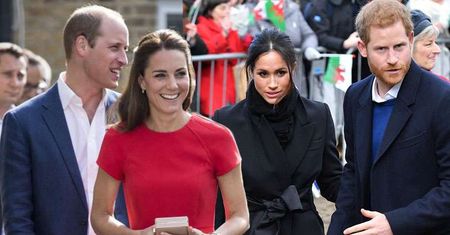 Rozłam w rodzinie królewskiej! Meghan Markle i książę Harry WYPROWADZAJĄ SIĘ z Pałacu Kensington!