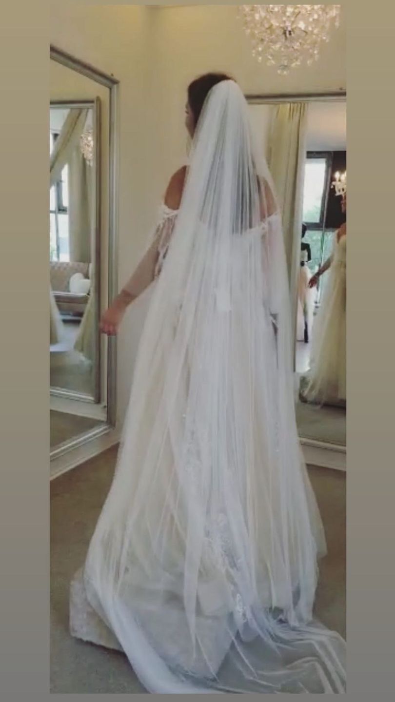 Agnieszka Mrozińska w sukni ślubnej