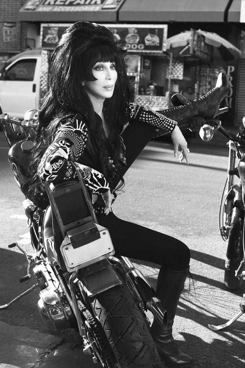 Cher – sesja dla CR Fashion Book