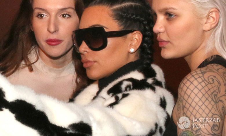 Kim Kardashian wzbudziła sensację podczas tygodnia mody w Nowym Jorku. W biało-czarnym futrze wyglądała jak Cruella De Mon