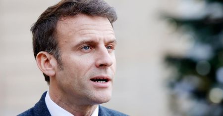 Czy Macron podniesie wiek emerytalny we Francji?