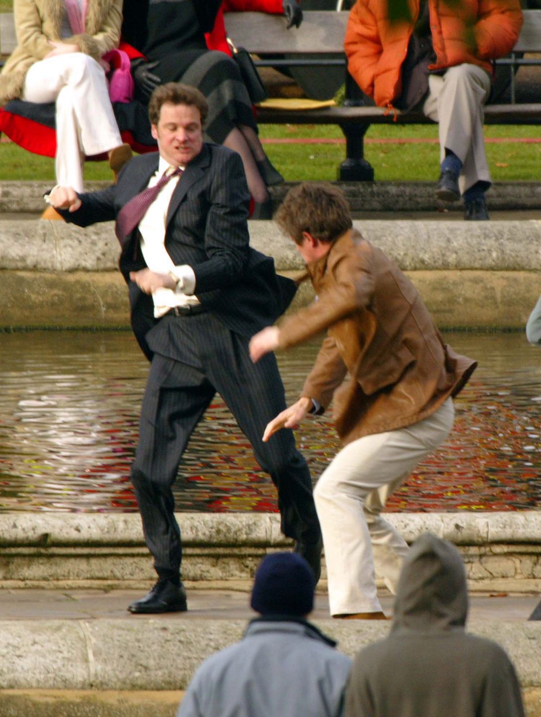 Hugh Grant i Colin Firth w filmie 'Bridget Jones: W pogoni za rozumem"
Fotografia: ONS