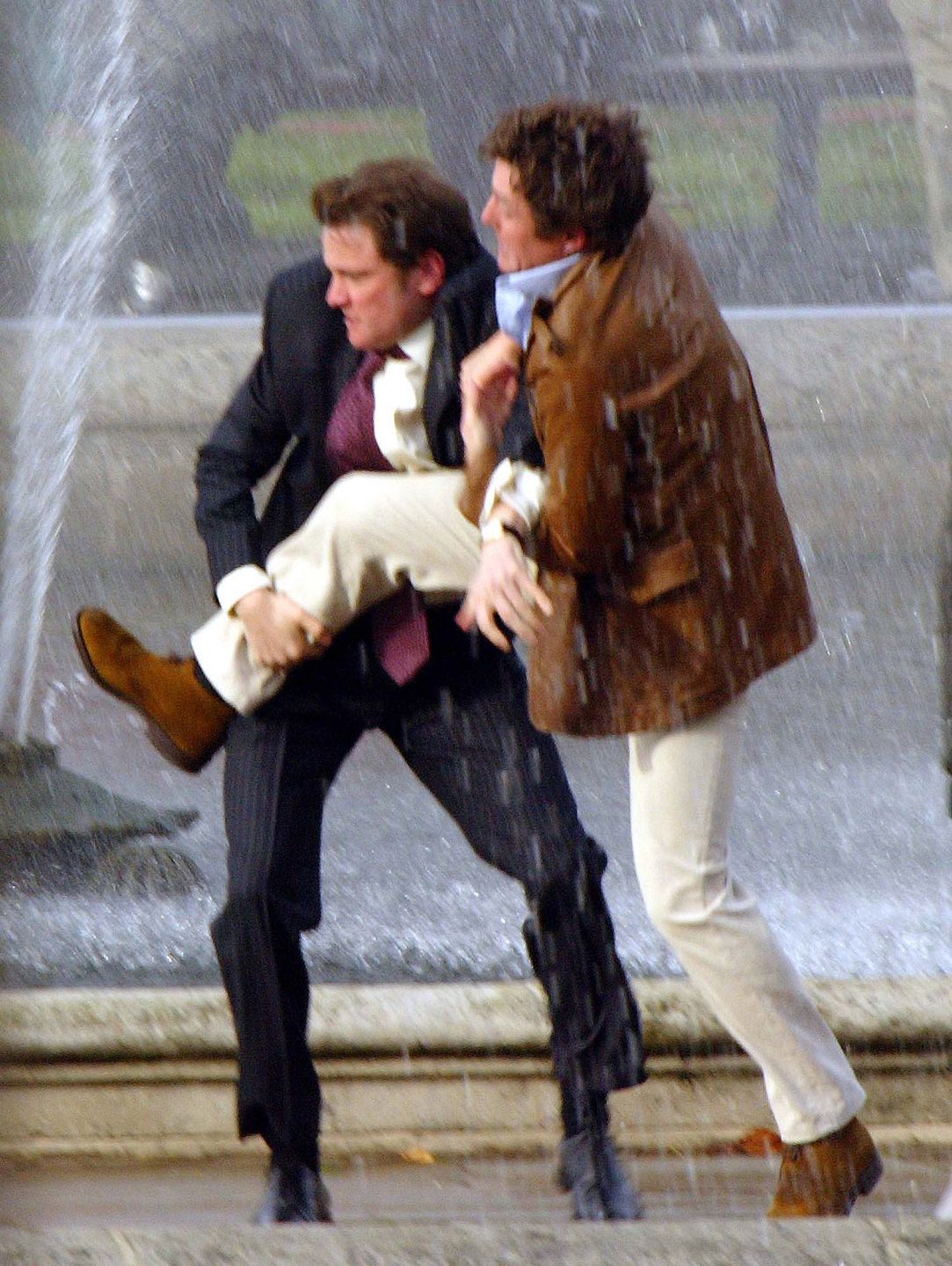 Hugh Grant i Colin Firth w filmie 'Bridget Jones: W pogoni za rozumem"
Fotografia: ONS