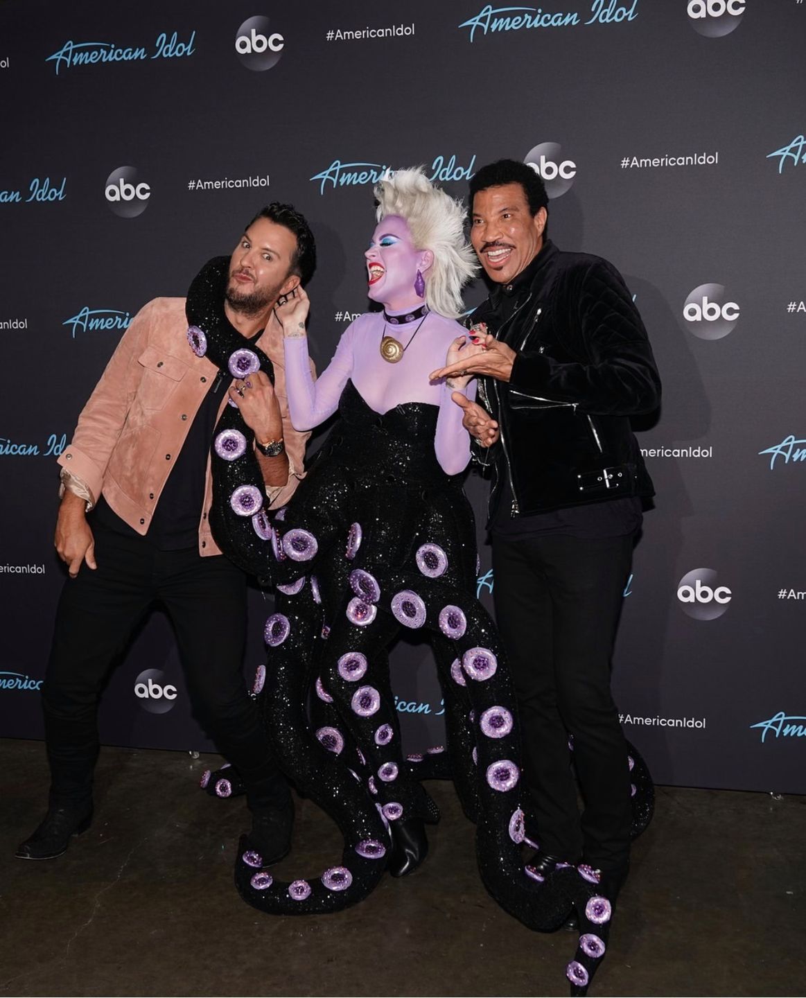 Katy Perry jako Urszula z Małej Syrenki na finale American Idol