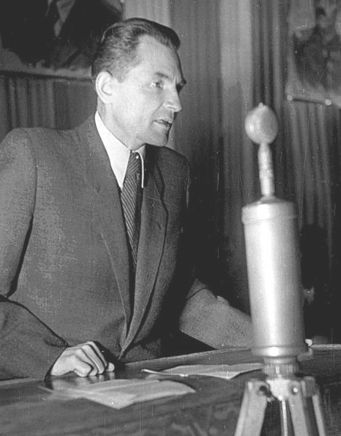 Komunistyczny ideowiec i więzienny oprawca - historia ubeckiego ...