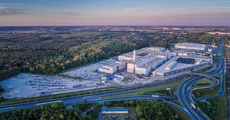 30 lat Volkswagen Poznań: Od prostego montażu do największego producenta samochodów w Polsce