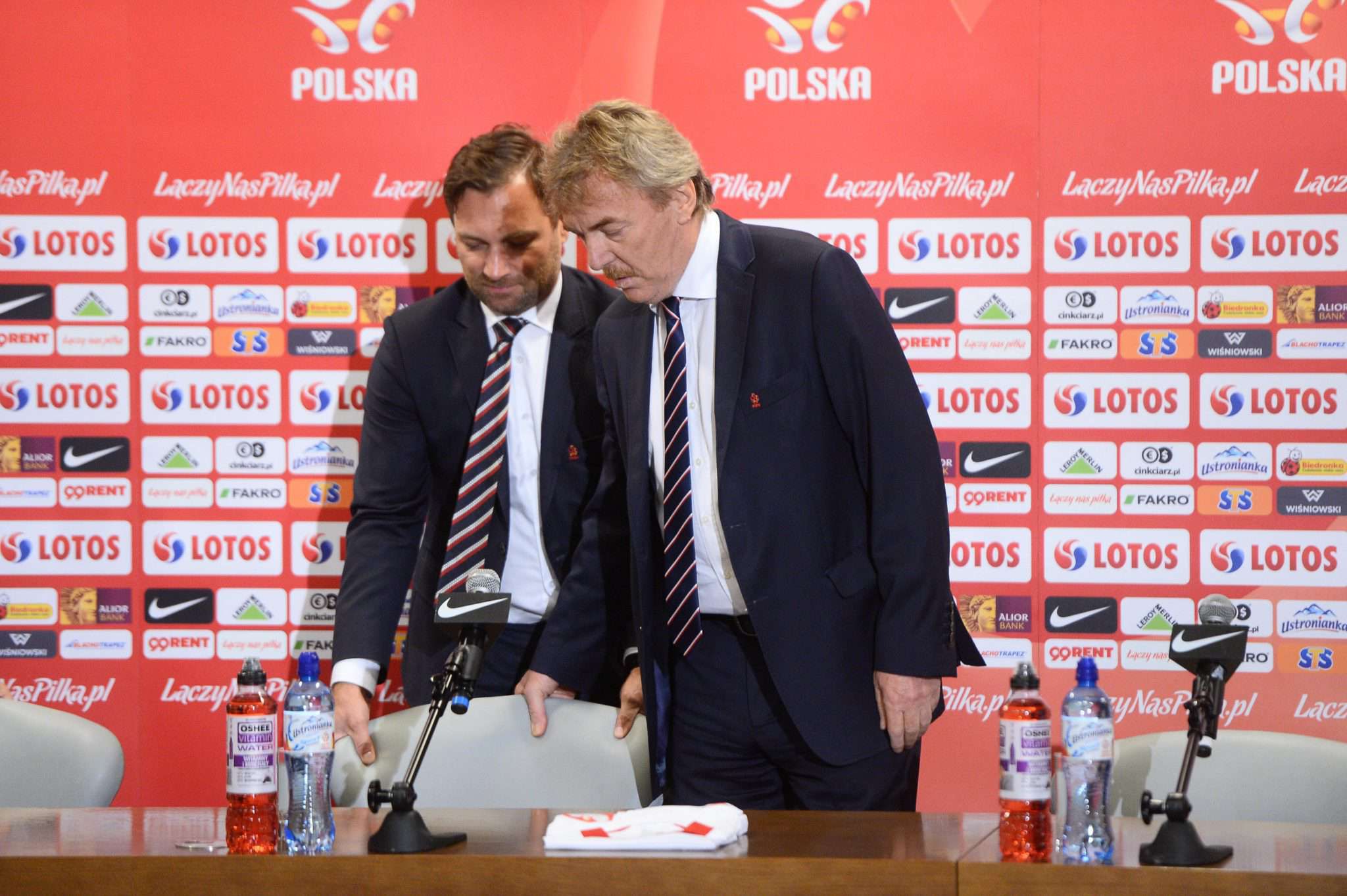 Jerzy Brzęczek i Zbigniew Boniek na konferencji prasowej