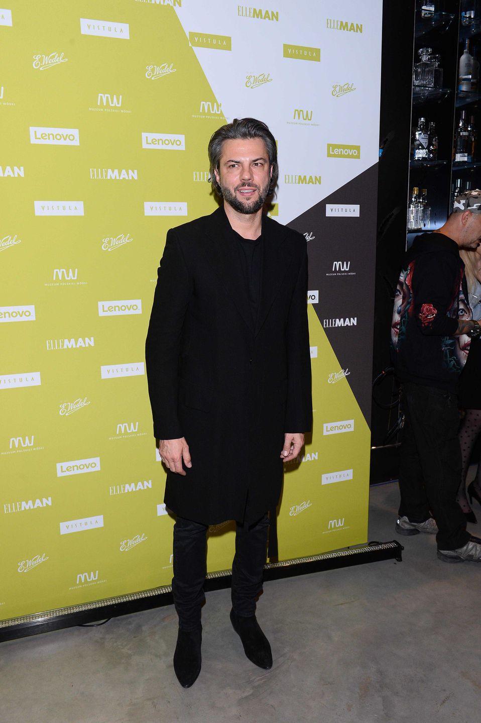 Olivier Janiak- Elle Man nowe wydanie magazynu