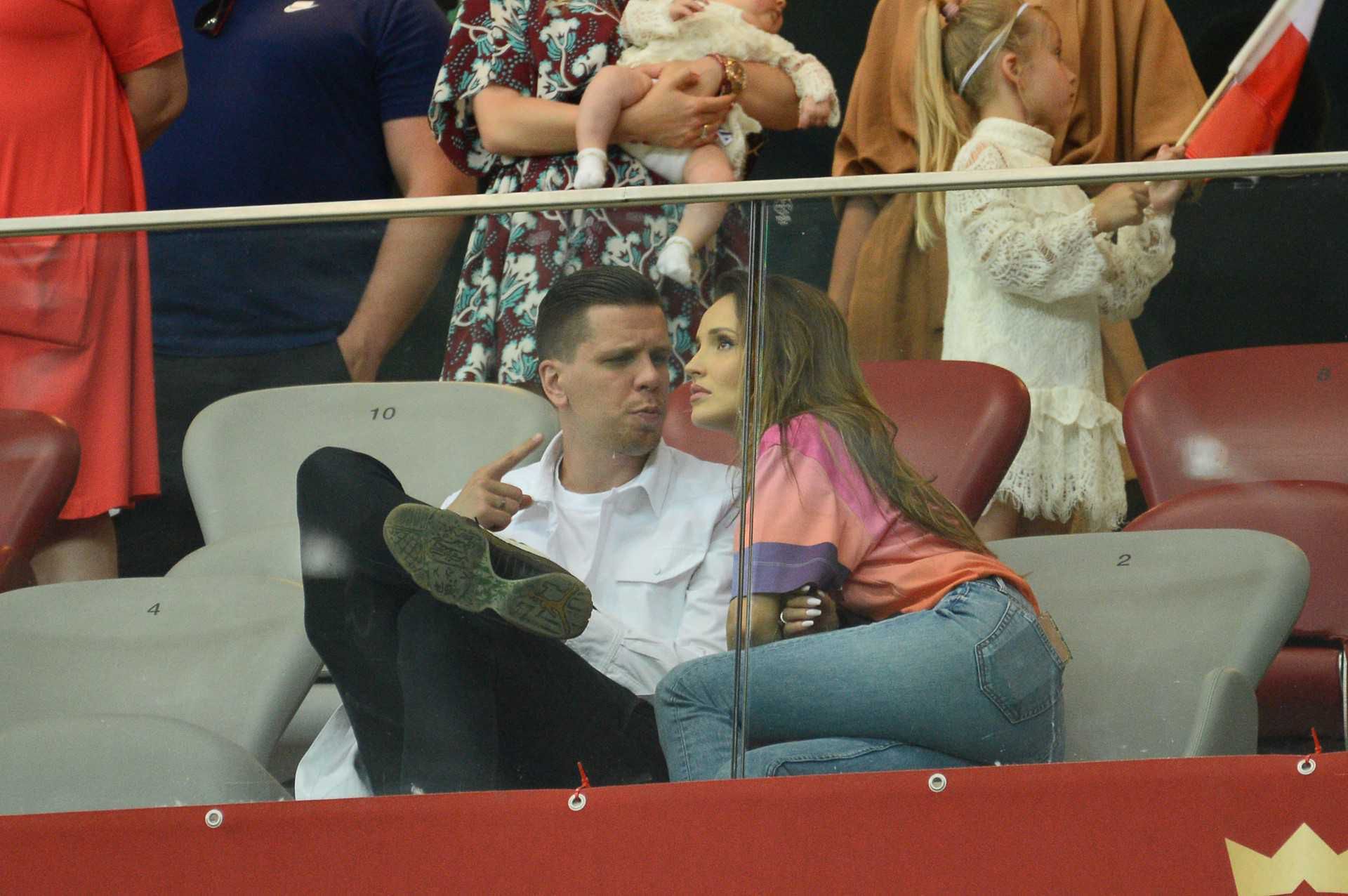 Marina i Wojciech Szczęsny na meczu Polska – Izrael przed Euro 2020