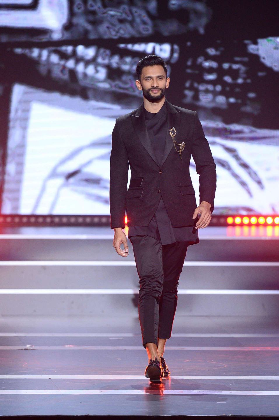 Prathamesh Maulingkar w półfinale Mister Supranational 2018