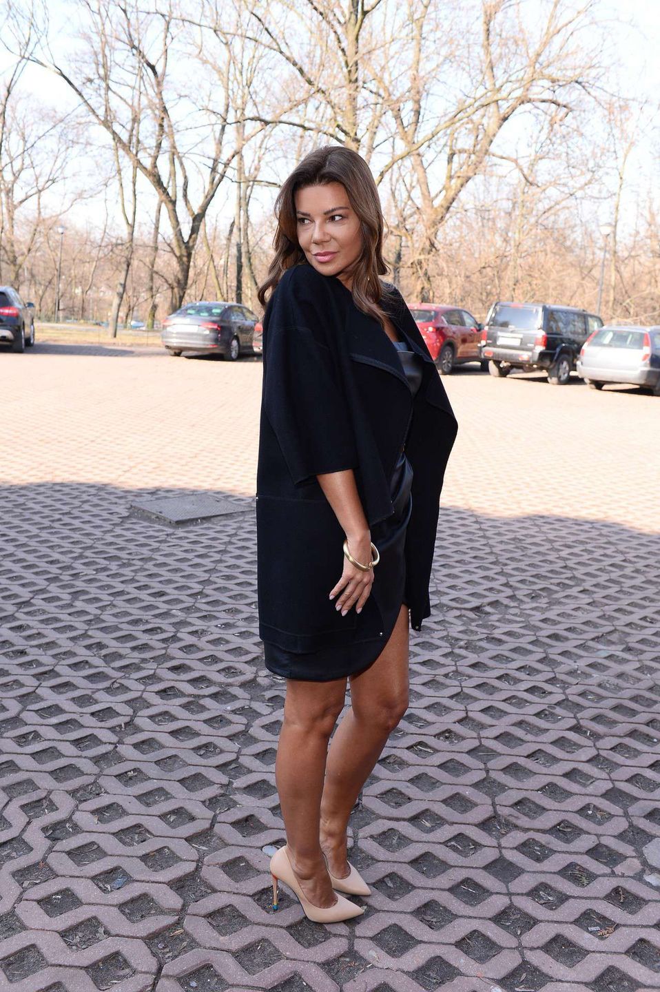 Edyta Górniak w czarnym płaszczu