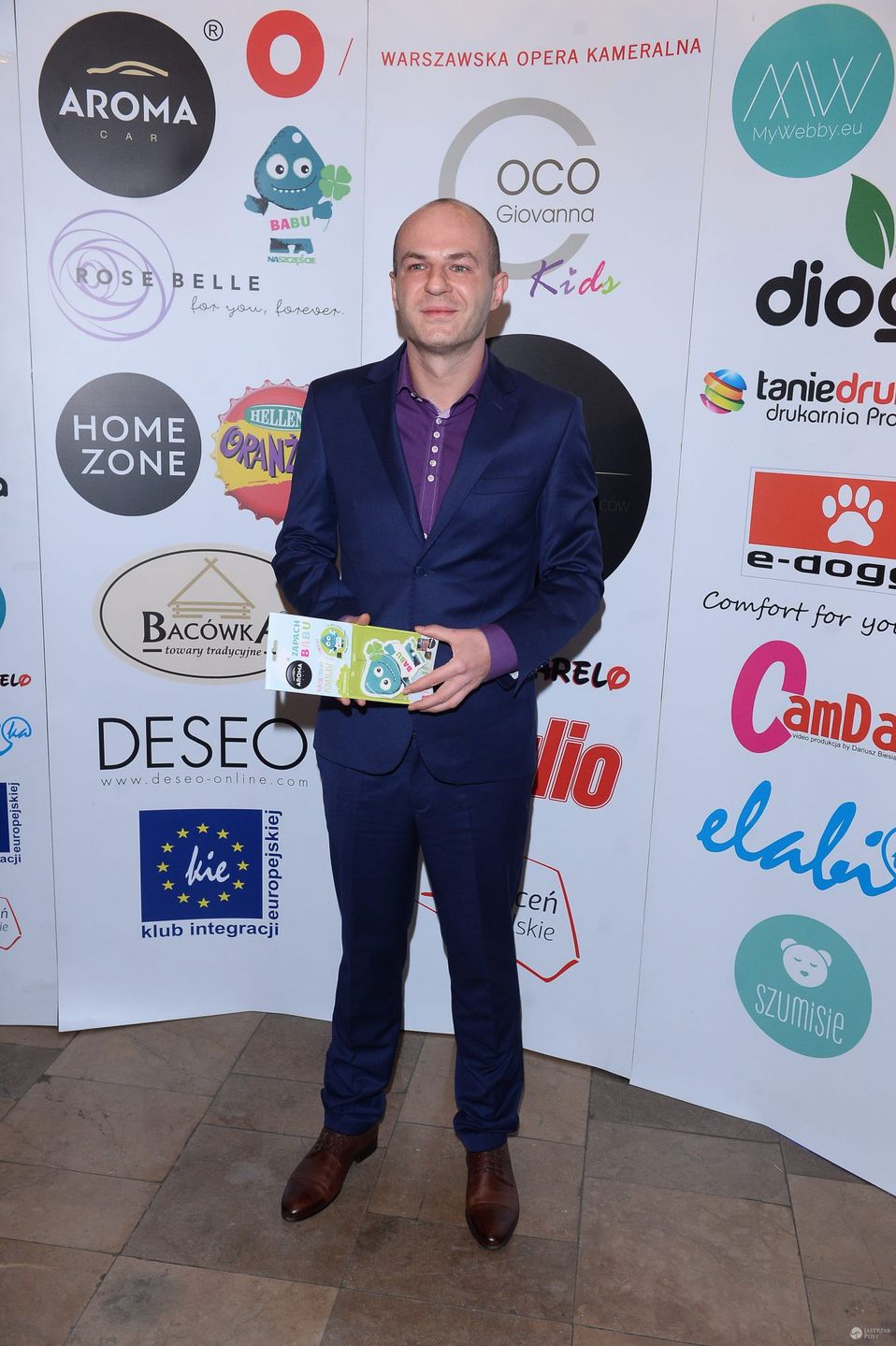 Wróżbita Maciej - Pomaganie jest trendy