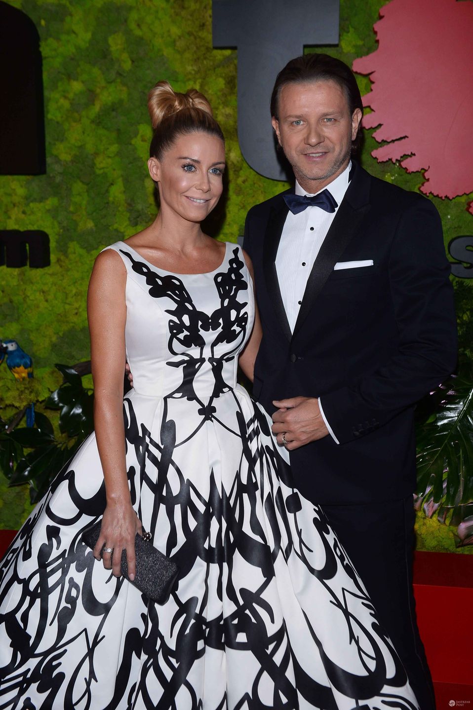 Małgorzata Rozenek i Radosław Majdan na balu Fundacji TVN 2016. Zdjęcia 2016. Szczegóły stylizacji
